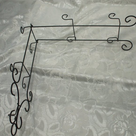 4 Blue & white Cramic Wall Plates With Rack - Picture 3 of 4